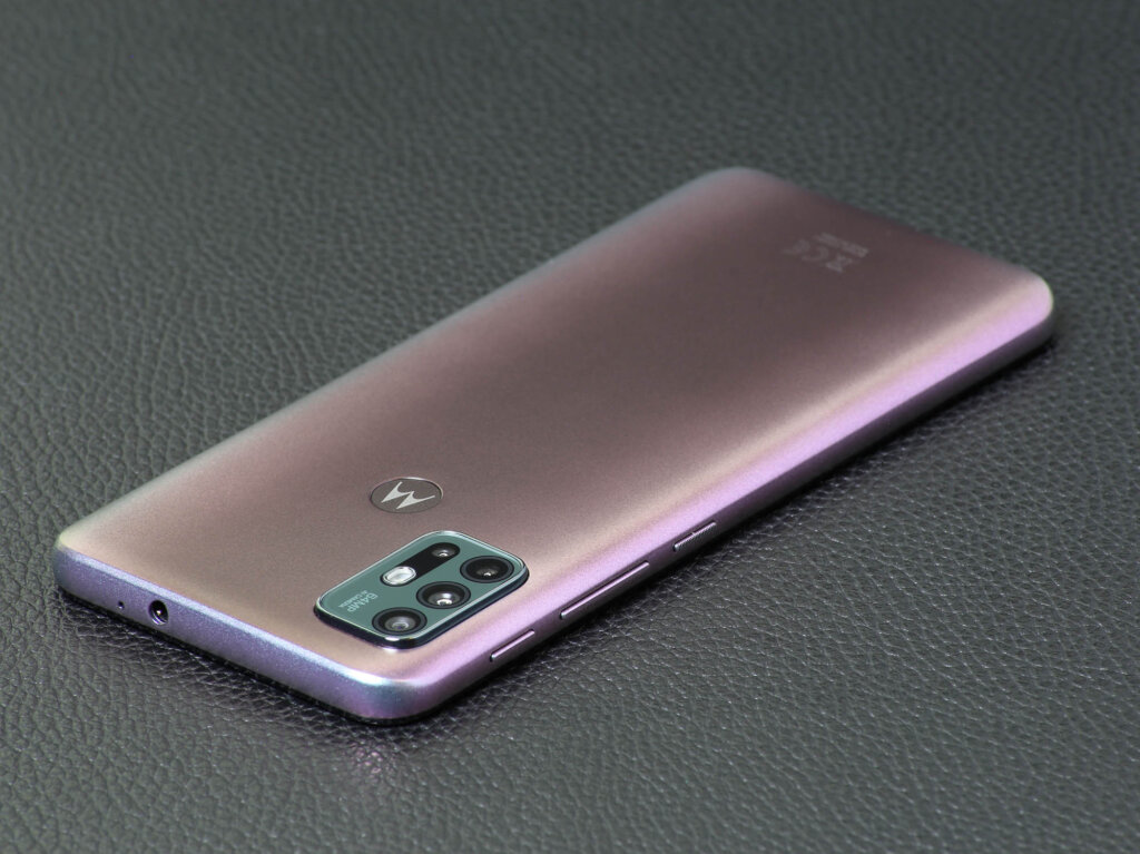 moto g30実機レビュー！特長、デザイン、処理能力、画面性能、カメラ 