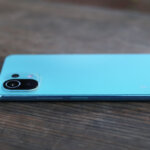 薄くて軽くて高性能なスマホ！Xiaomi Mi 11 Lite 5Gが格安SIMで1万円台