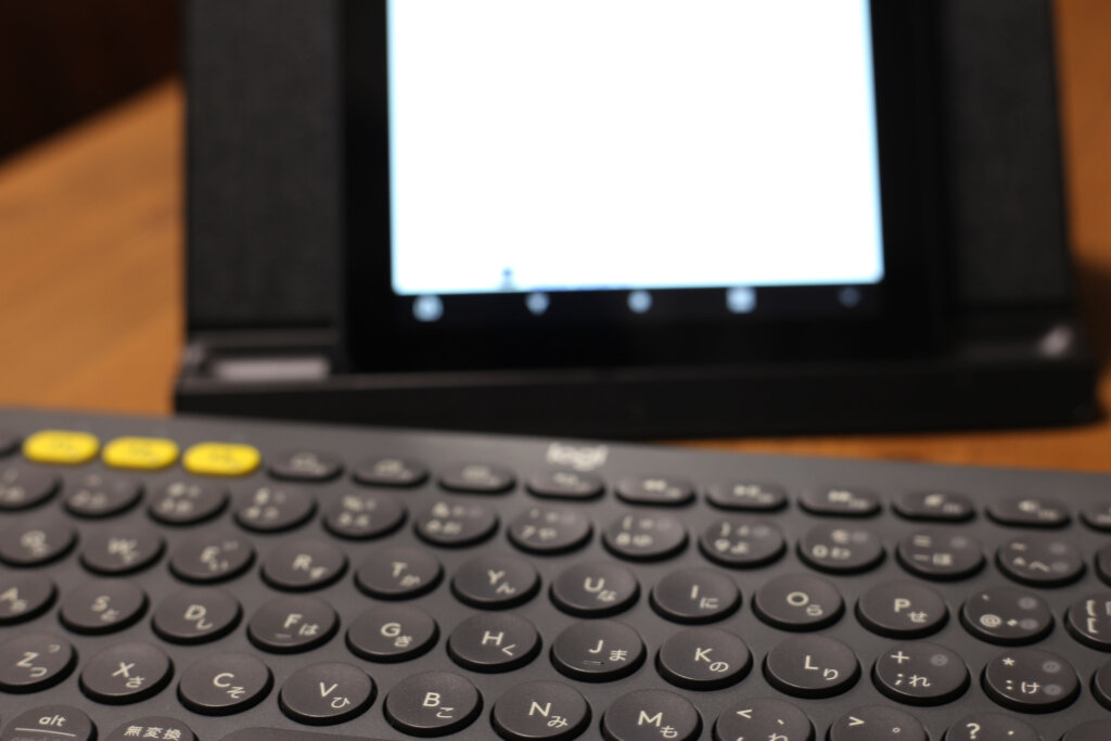 タブレットにBluetoothキーボード組み合わせ