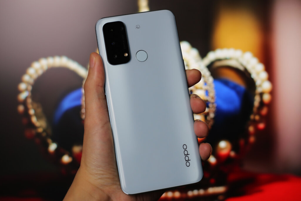 Amazon初売り2023で一番売れてるスマホはOPPO Reno5 A