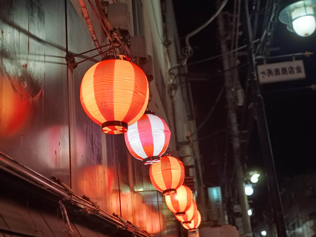 街の提灯
