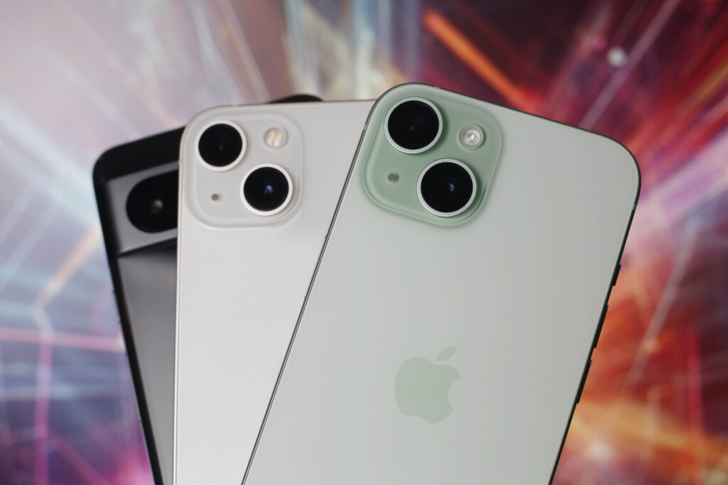 iPhoneのカメラには2層トランジスタ画素積層型CMOSイメージセンサー（SONY製）が採用されている可能性