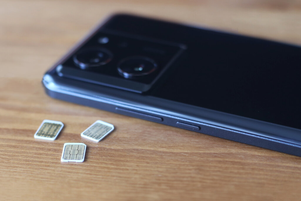 Xiaomi 13Tで他社の格安SIMは使えるのか